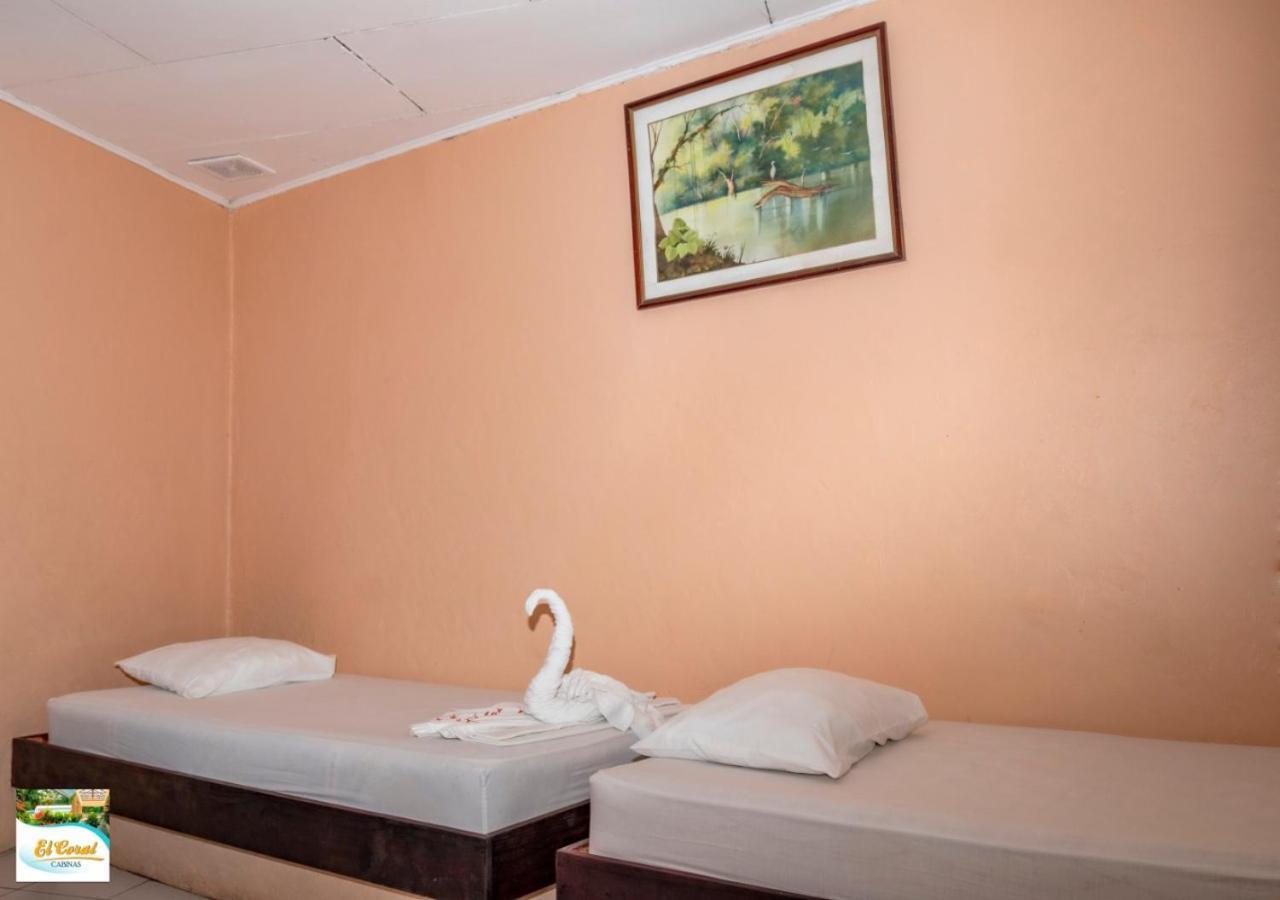 Hotel Y Cabinas El Coral 자코 외부 사진
